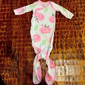 Copper Pearl Newborn Knotted Gown- Pink Rose